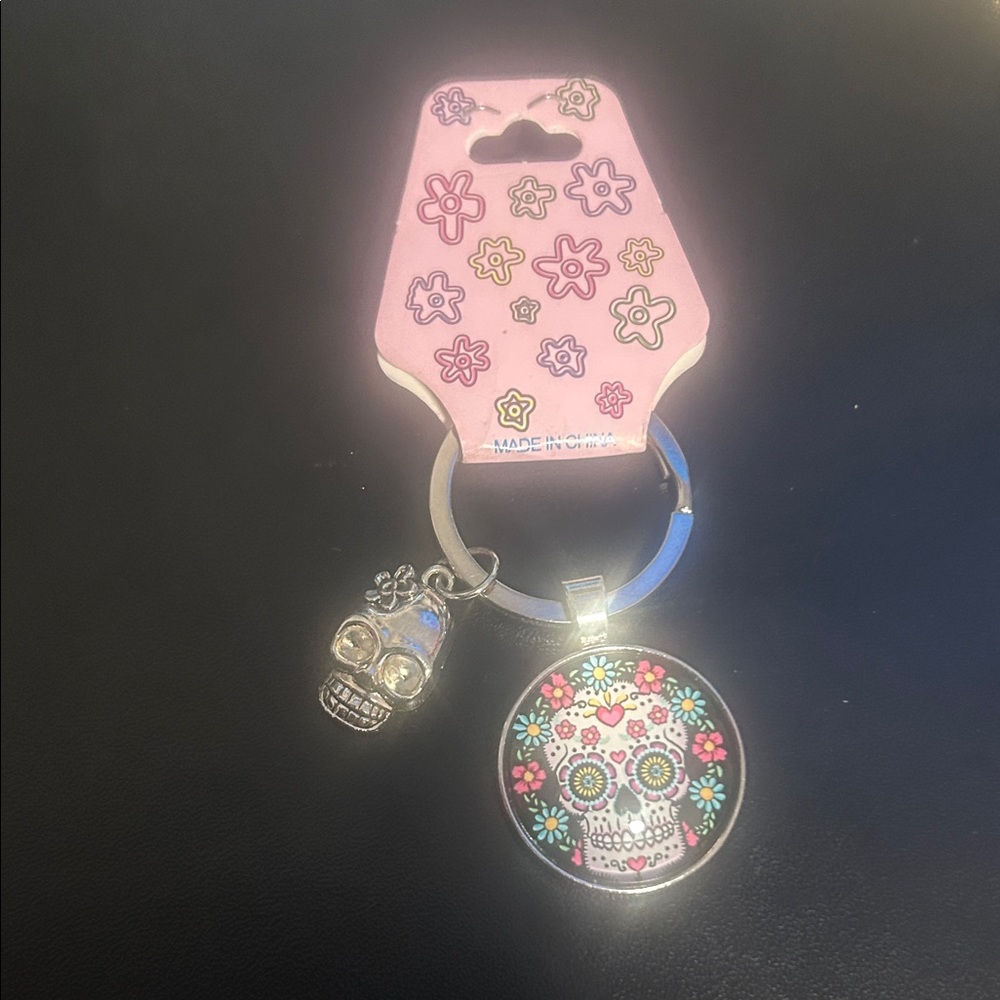 Floral Sugar Skull Keychain - Colorful Day of the Dead Charm